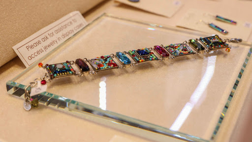 Jewelry Designer «Rainbow Bridge Jewelers», reviews and photos, 721 Sutter St, Folsom, CA 95630, USA