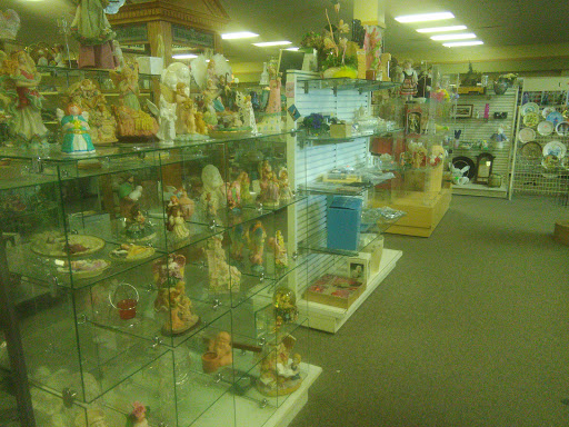 Thrift Store «SPCA Thrift Shop», reviews and photos, 4220 S Washington Ave, Titusville, FL 32780, USA