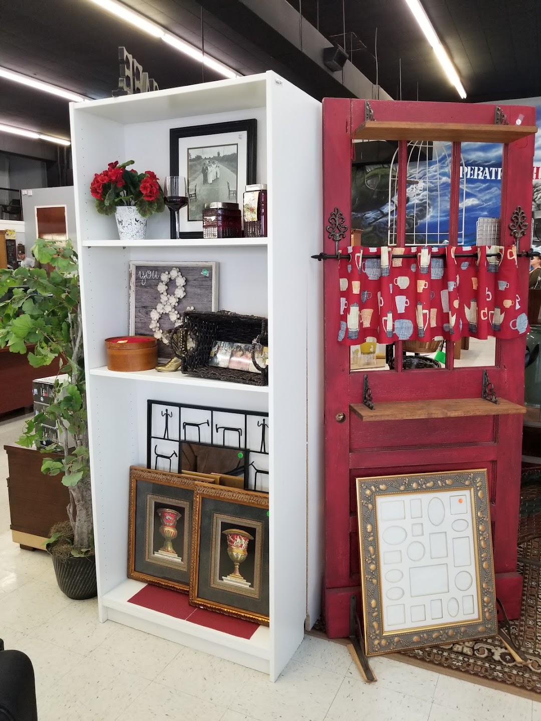 SGT Leevon Ritter Support Your Troops Resale Center