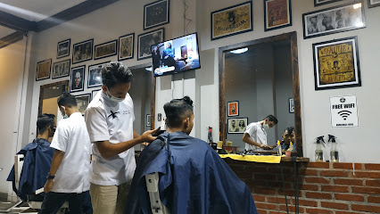 Five-O Premium Barbershop Sekaran UNNES