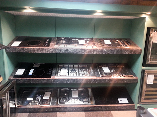 Appliance Store «Sohns Appliance Center Inc», reviews and photos, 23 Main St, Walden, NY 12586, USA