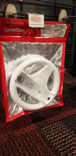 Video Game Store «GameStop», reviews and photos, 7100 Santa Monica Blvd #117, West Hollywood, CA 90046, USA