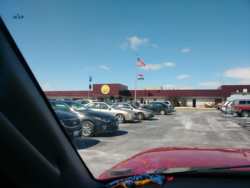 Auto Auction «Manheim St Louis», reviews and photos, 13813 St Charles Rock Rd, Bridgeton, MO 63044, USA