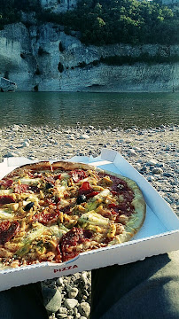 Plats et boissons du Pizzeria Del Mano - Pizzas Ardéchoise à Saint-Martin-d'Ardèche - n°4