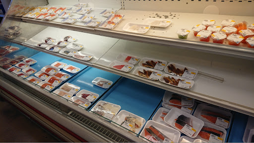 Restaurant «One World Market of Indiana», reviews and photos, 8466 Castleton Corner Dr, Indianapolis, IN 46250, USA