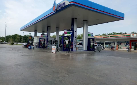 Thap Khlo PTT petrol station. image