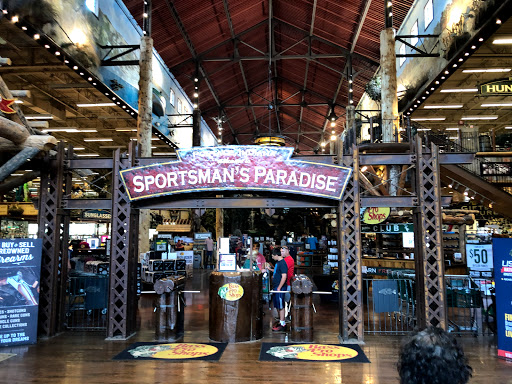 Sporting Goods Store «Bass Pro Shops», reviews and photos, 6425 Daniel Burnham Dr, Portage, IN 46368, USA