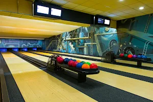 Bowling Factory image