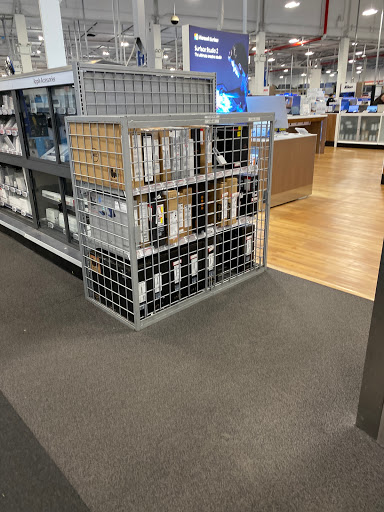 Electronics Store «Best Buy», reviews and photos, 13107 40 Rd c300, Flushing, NY 11354, USA