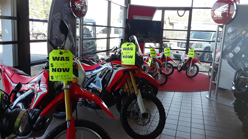 Kawasaki Motorcycle Dealer «Bellevue Suzuki-Kawasaki Arctic Cat», reviews and photos, 2691 Mt Moriah Rd, Memphis, TN 38115, USA