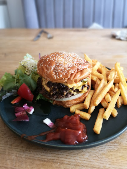 Patties & Berries - Burger Restaurant - Uerdinger Str. 101b, 47441 Moers, Germany
