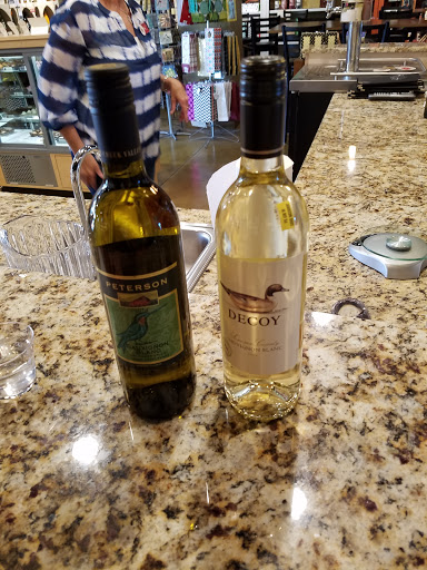 Wine Bar «WineStyles of Johnston», reviews and photos, 8460 Birchwood Ct #500, Johnston, IA 50131, USA