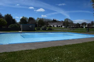Victoria Park Swimming Pool image