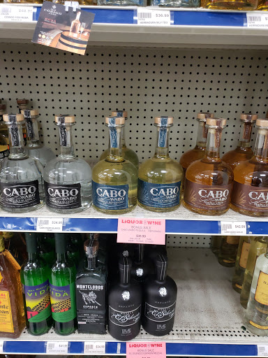 Liquor Store «Montgomery County Liquor & Wine - Muddy Branch», reviews and photos, 866 Muddy Branch Rd, Gaithersburg, MD 20878, USA