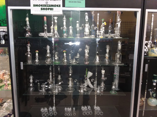 Tobacco Shop «Smokeez Smoke Shop», reviews and photos, 1911 Westminster St, Providence, RI 02909, USA