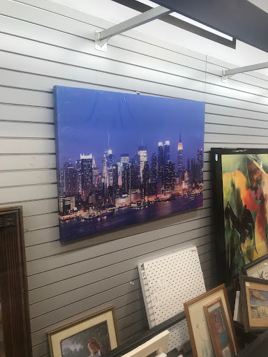 Goodwill Store & Donation Center, 13245 Hawthorne Blvd, Hawthorne, CA 90250, Donations Center