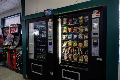 Laundry «Candy Clean Laundry», reviews and photos, 7100 Pines Blvd Suite 27, Pembroke Pines, FL 33024, USA