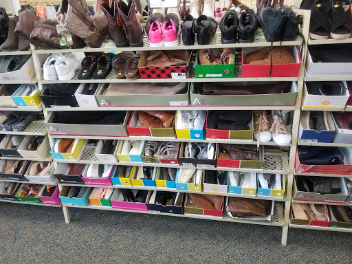 Shoe Store «K & T Shoes», reviews and photos, 485 Pickwick St S, Savannah, TN 38372, USA