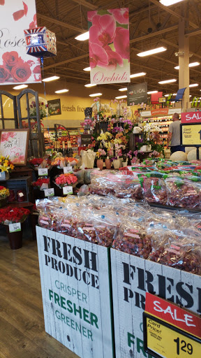 Grocery Store «Tom Thumb», reviews and photos, 612 Grapevine Hwy, Hurst, TX 76054, USA