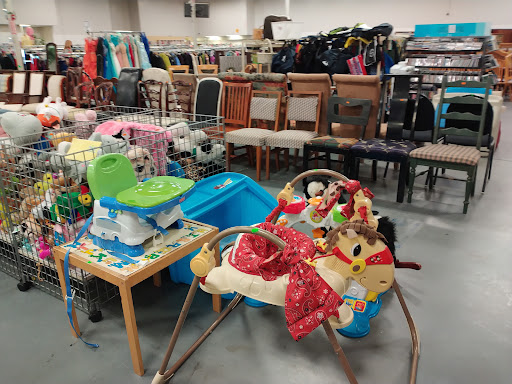 Thrift Store «Thrift Center Ministry», reviews and photos, 12875 Walsingham Rd, Largo, FL 33774, USA