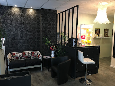 Salon Karleta à Orléans