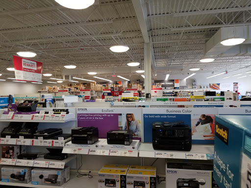 Office Supply Store «OfficeMax», reviews and photos, 1885 County Rd D E, Maplewood, MN 55109, USA