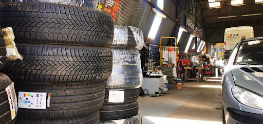 Photo 1 - TOP GARAGE - GARAGE SOLER