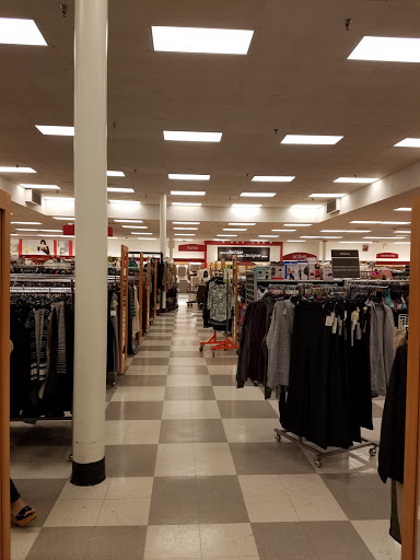 Department Store «T.J. Maxx», reviews and photos, 701 N Milwaukee Ave #252, Vernon Hills, IL 60061, USA