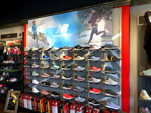 Shoe Store «New Balance Frisco», reviews and photos, 8300 Gaylord Pkwy #4, Frisco, TX 75034, USA