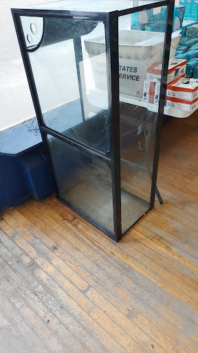 Tropical Fish Store «Tropi-Quatics Pet Center», reviews and photos, 337 S Main St, Lombard, IL 60148, USA