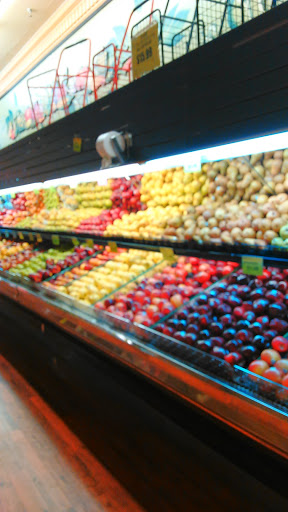 Supermarket «Supremo Food Market», reviews and photos, 249 E Front St, Plainfield, NJ 07060, USA