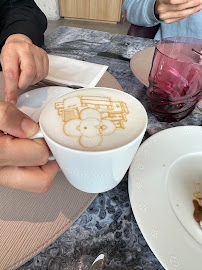 Latte du Café Maxime Frédéric at Louis Vuitton à Paris - n°5