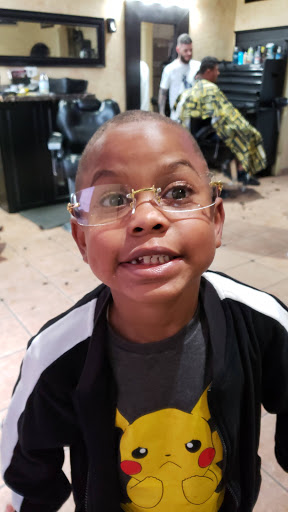 Barber Shop «Flat Liners Barber Shop», reviews and photos, 901 Main St, Grandview, MO 64030, USA