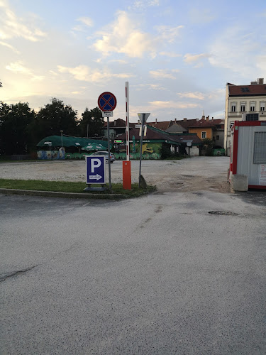 Fizető parkoló - Parkoló