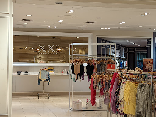 Shopping Mall «Westfield Galleria at Roseville», reviews and photos, 1151 Galleria Blvd, Roseville, CA 95678, USA