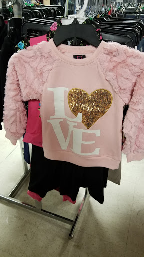 Clothing Store «Forman Mills», reviews and photos, 4411 N Market St, Wilmington, DE 19802, USA