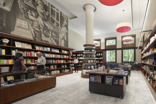Newberry Bookstore, 60 W Walton St, Chicago, IL 60610, USA, 