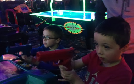 Bowling Alley «Narrows Plaza Bowl», reviews and photos, 2200 Mildred St W, Tacoma, WA 98466, USA