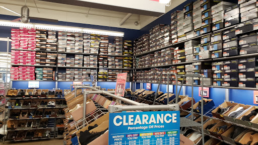 Shoe Store «SKECHERS Factory Outlet», reviews and photos, 7150 Valley Creek Rd #208, Woodbury, MN 55129, USA