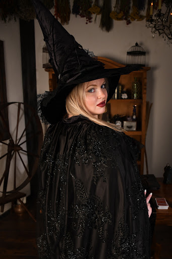 Tourist Attraction «Witch Pix», reviews and photos, 172 Essex St, Salem, MA 01970, USA