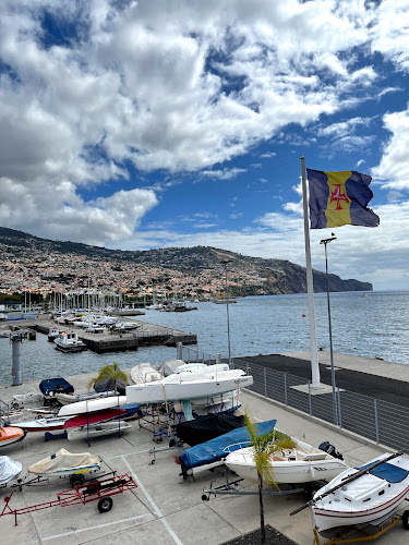 Comentários e avaliações sobre o Praça do Mar