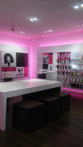 Cell Phone Store «T-Mobile», reviews and photos, 150 S State Rd 434 #1085, Altamonte Springs, FL 32714, USA