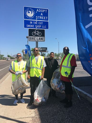 Tobacco Shop «In The Cut Smoke Shop», reviews and photos, 1424 N 32nd St, Phoenix, AZ 85008, USA
