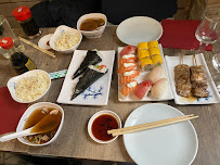 Plats et boissons du Restaurant japonais Sushi Rainbow à Paris - n°14