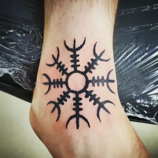 Explore small vegas tattoo ideas, creative tattoo ideas in Spokane, available at Mystery Ink Tattoo