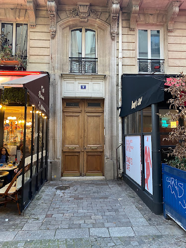 Rentaru - Location de mangas à Paris