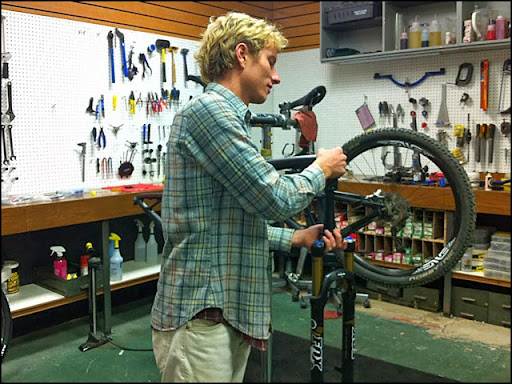 Bicycle Store «The Path Bike Shop - Live Oak», reviews and photos, 30555 Trabuco Canyon Rd #102, Trabuco Canyon, CA 92679, USA