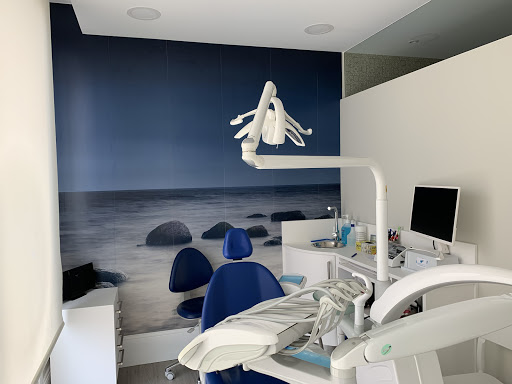 Brion Dental en Brión, A Coruña