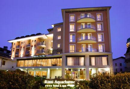 Rizzi Aquacharme Hotel & SPA Viale Giosuè Carducci, 11, 25047 Darfo Boario Terme BS, Italia