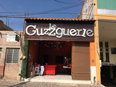 Le Guzzguerie - Calle Octaviana #34 Sánchez Pte Centro 1, 59510, Jiquilpan de Juárez, Mich., Mexico